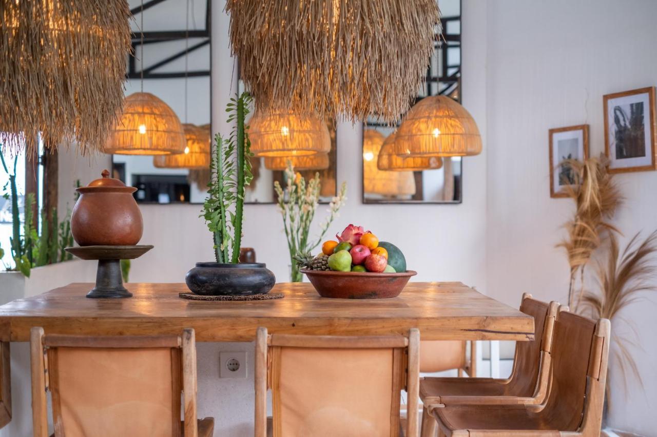 Villa Yogi Surf 2 Canggu Buitenkant foto